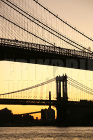 ref-1930-usa19-new-york-manhattan-pont-photographe-phototheque-banque-d-images-street-photography.jpg