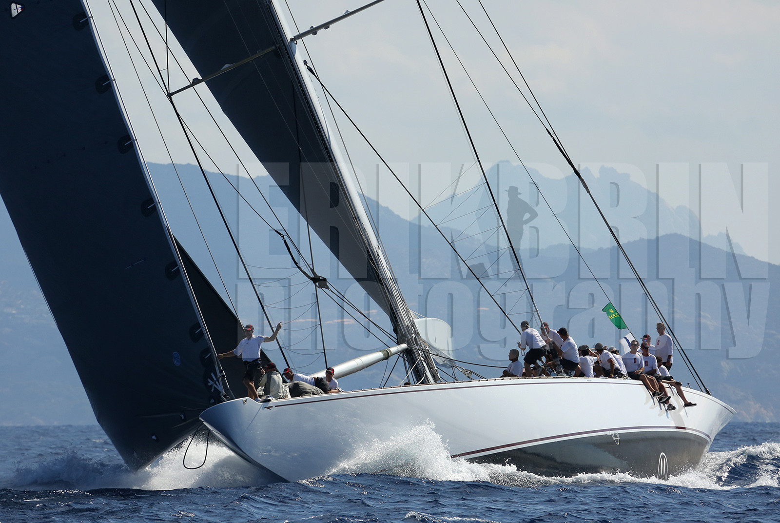 ref-3030-rc2014-j-class-class-j-voilier-bateau-voilier-ancien-mer.jpg