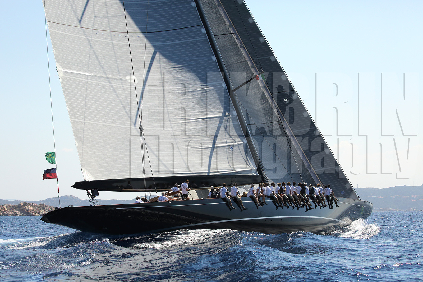 ref-2710-rc2016-j-class-class-j-voilier-bateau-voilier-ancien-mer.jpg