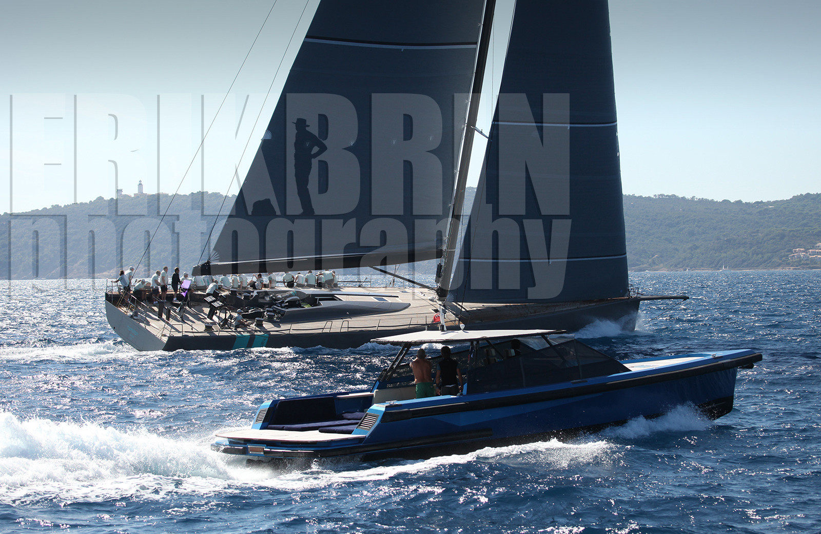 ref12050-vst2012-bateau-voilier-voile-bateau-de-course-mer-.jpg