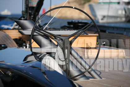 ref-21100-barre-de-voilier-bateau-pont-de-bateau-greement-bateau-de-course.jpg