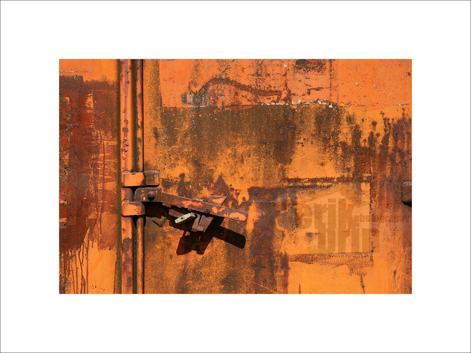 abstc0105-photo-abstraite-street-photography-galerie-d-art-parking-photo-contemporaine-photographe.jpg abstc0105-photo-abstraite-street-photography-galerie-d-art-parking-photo-contemporaine-photographe.jpg