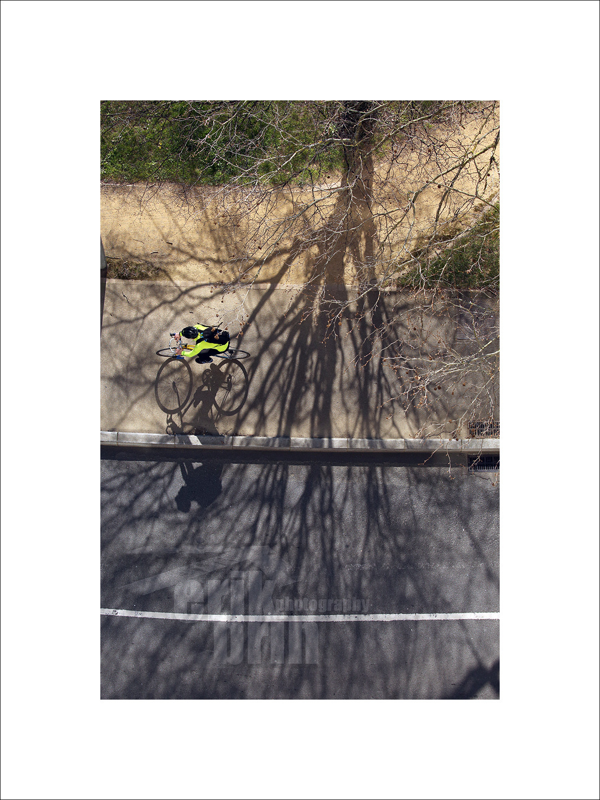 abstc0260-photo-abstraite-street-photography-urbex-ville-galerie-d-art-photo-contemporaine.jpg abstc0260-photo-abstraite-street-photography-urbex-ville-galerie-d-art-photo-contemporaine.jpg