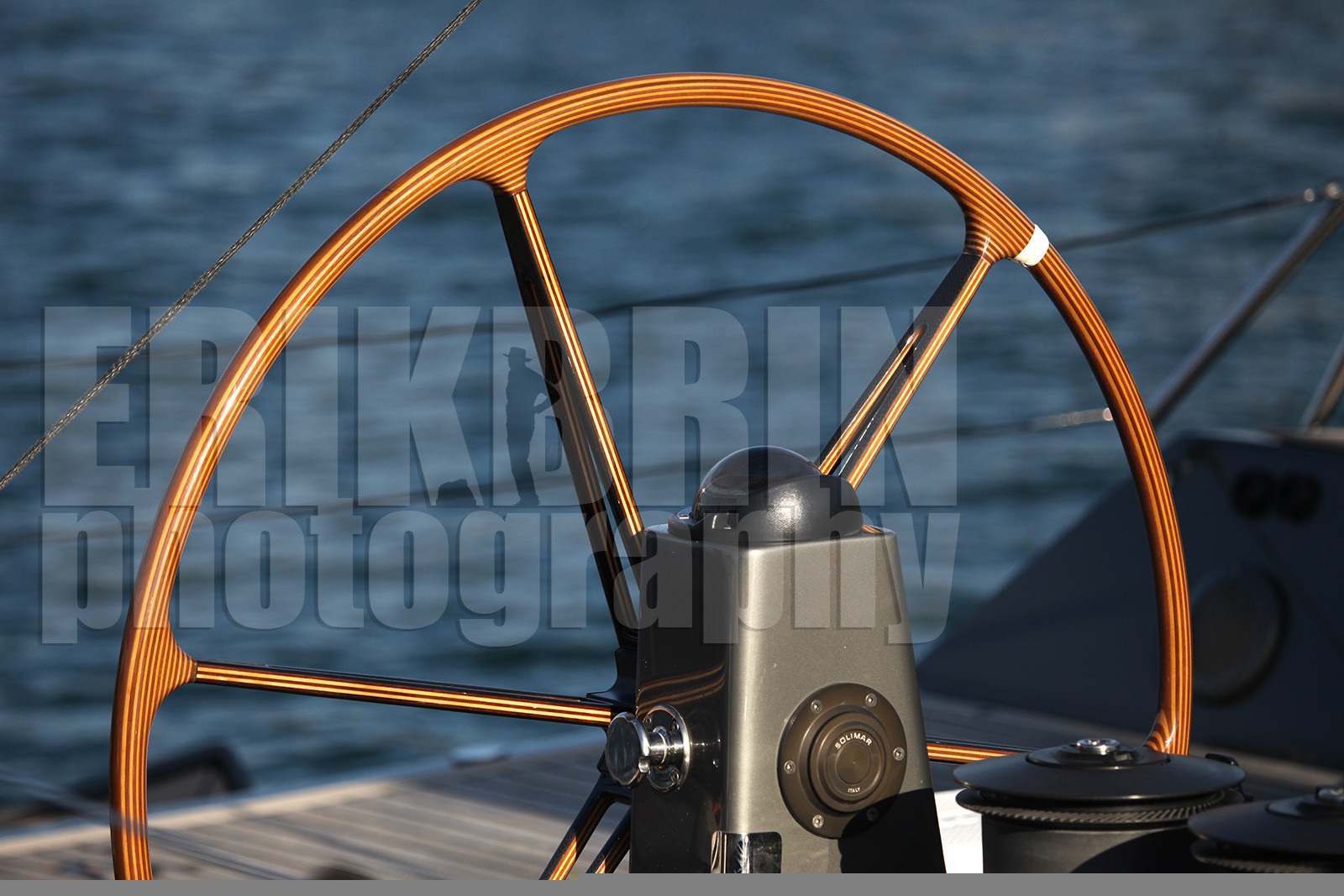 ref-20130-barre-de-voilier-bateau-pont-de-bateau-greement-bateau-de-course.jpg